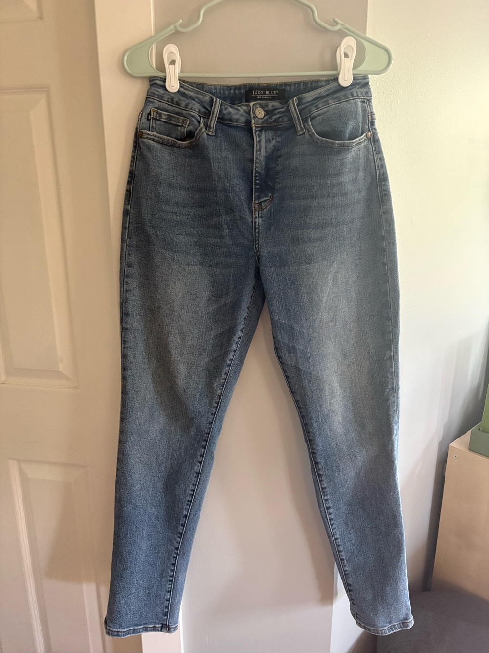 Judy Blue High-Rise Light Blue Slim Jeans